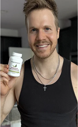 Customer holding BIOptimizers Berberine Breakthrough